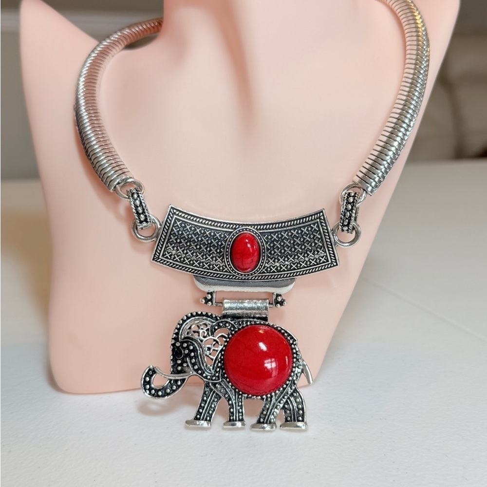 ⚜️ Silver and Red Elephant Jewelry Set - Picture 6 of 11